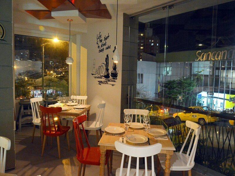 Quo Quality Hotel Манисалес Екстериор снимка Restaurant in Athens