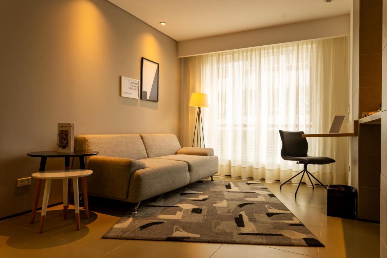 Quo Quality Hotel Манисалес Екстериор снимка A living room