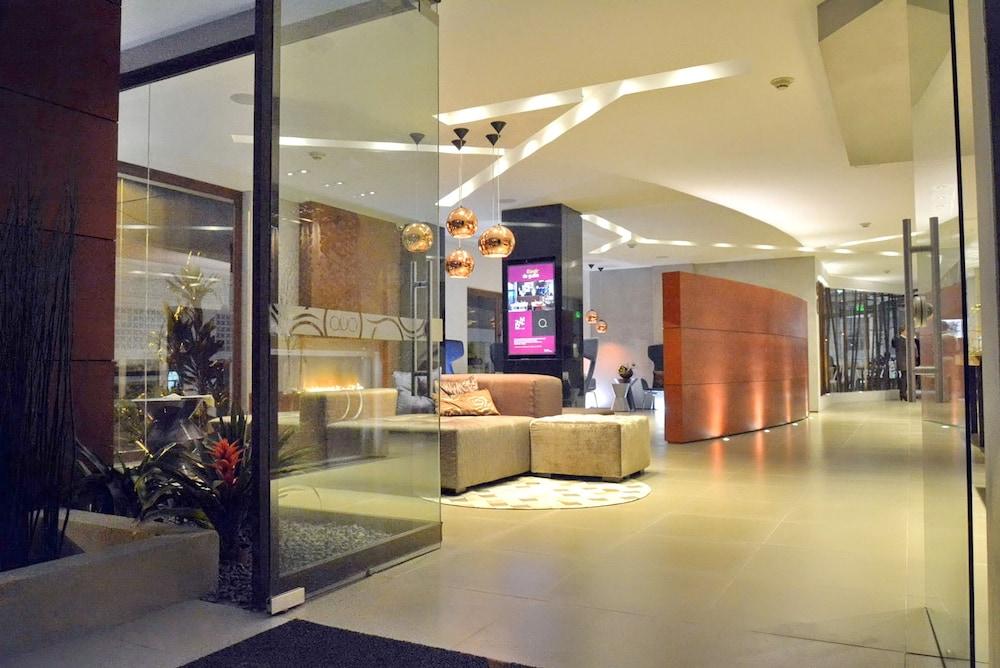 Quo Quality Hotel Манисалес Екстериор снимка The lobby of the hotel